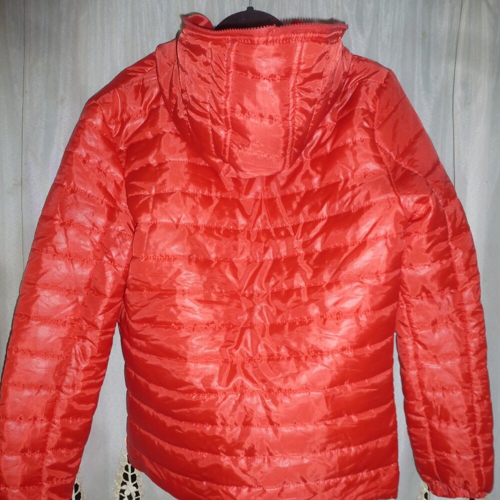 NEW! ZYFG Free Light Zippered & hooded  red puffy jacket Sz L - Picture 5 of 12